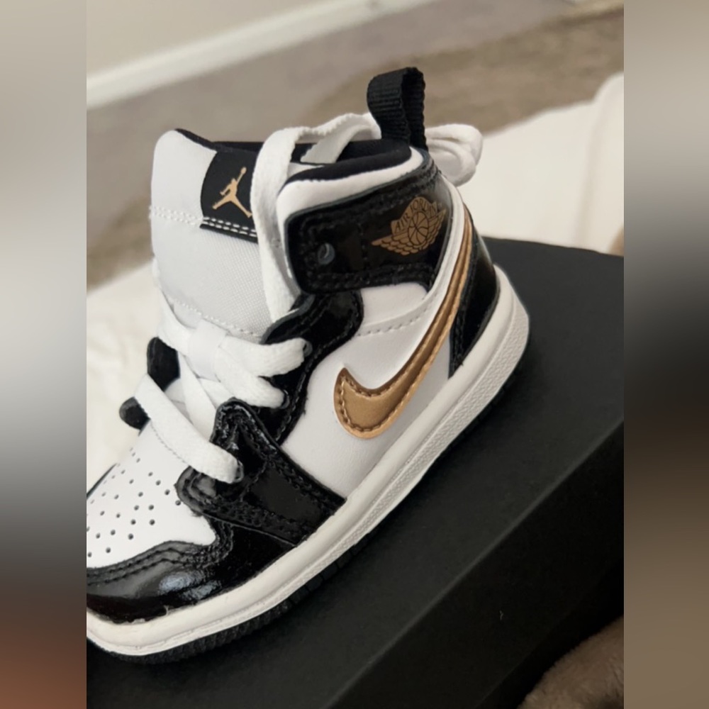 Brand new Jordan 1s 5c
